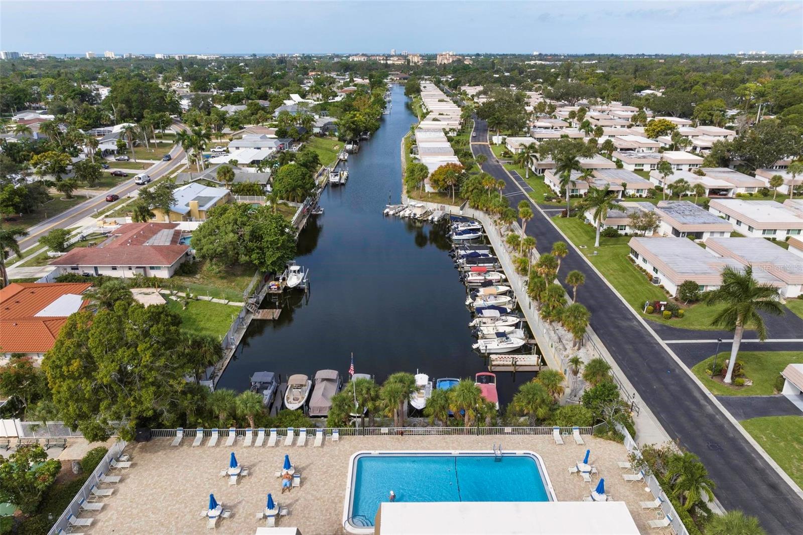 5512 RIVERBLUFF CIR #V-16, SARASOTA, FL, 34231