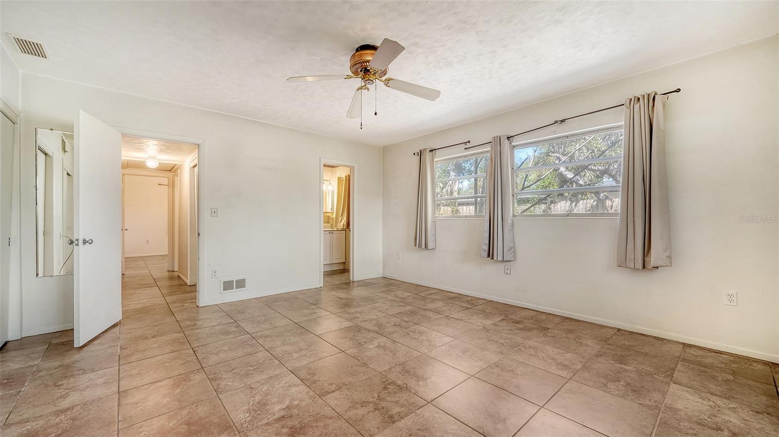 2415 GOLDENROD ST, SARASOTA, FL, 34239