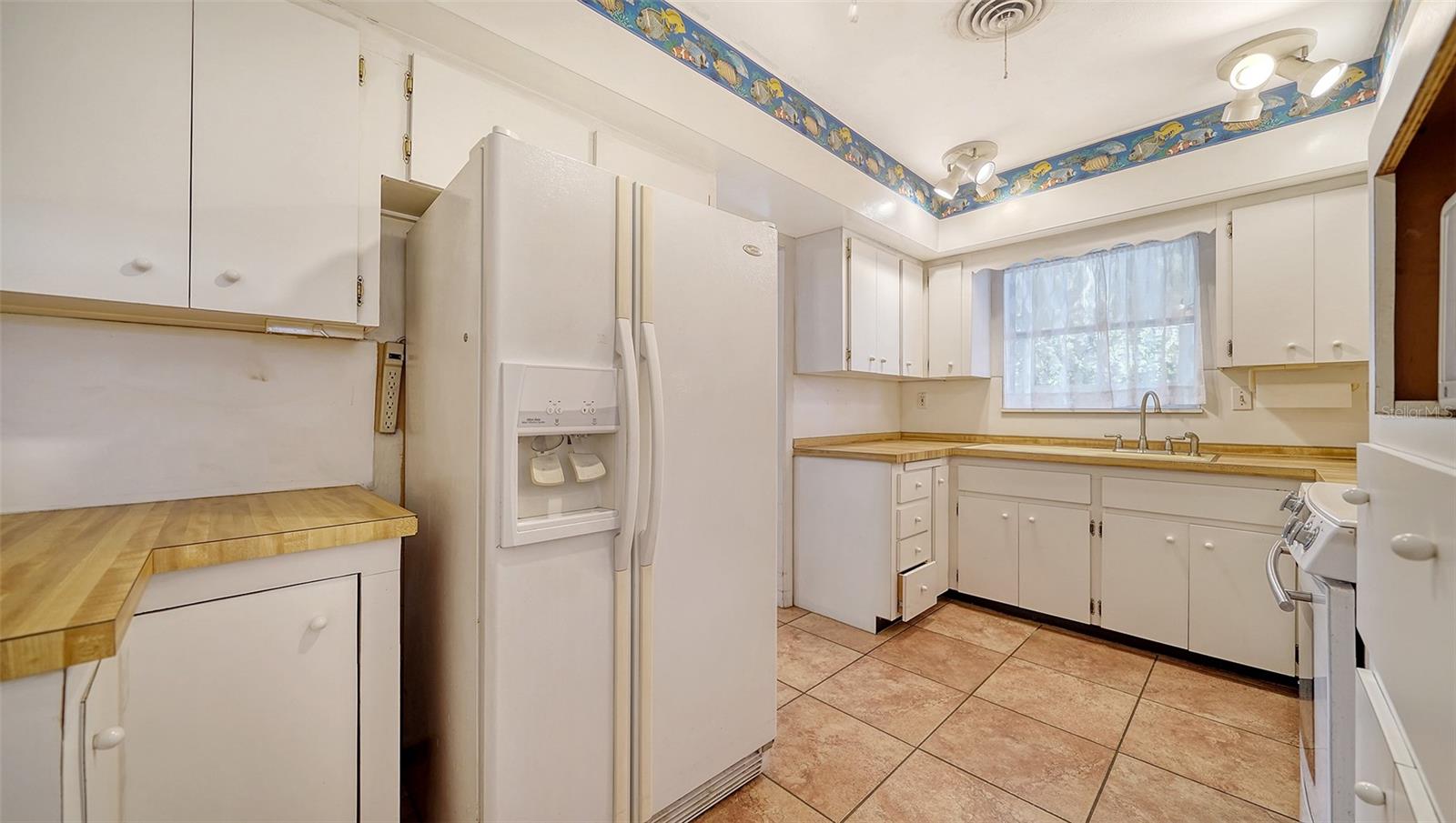 2415 GOLDENROD ST, SARASOTA, FL, 34239