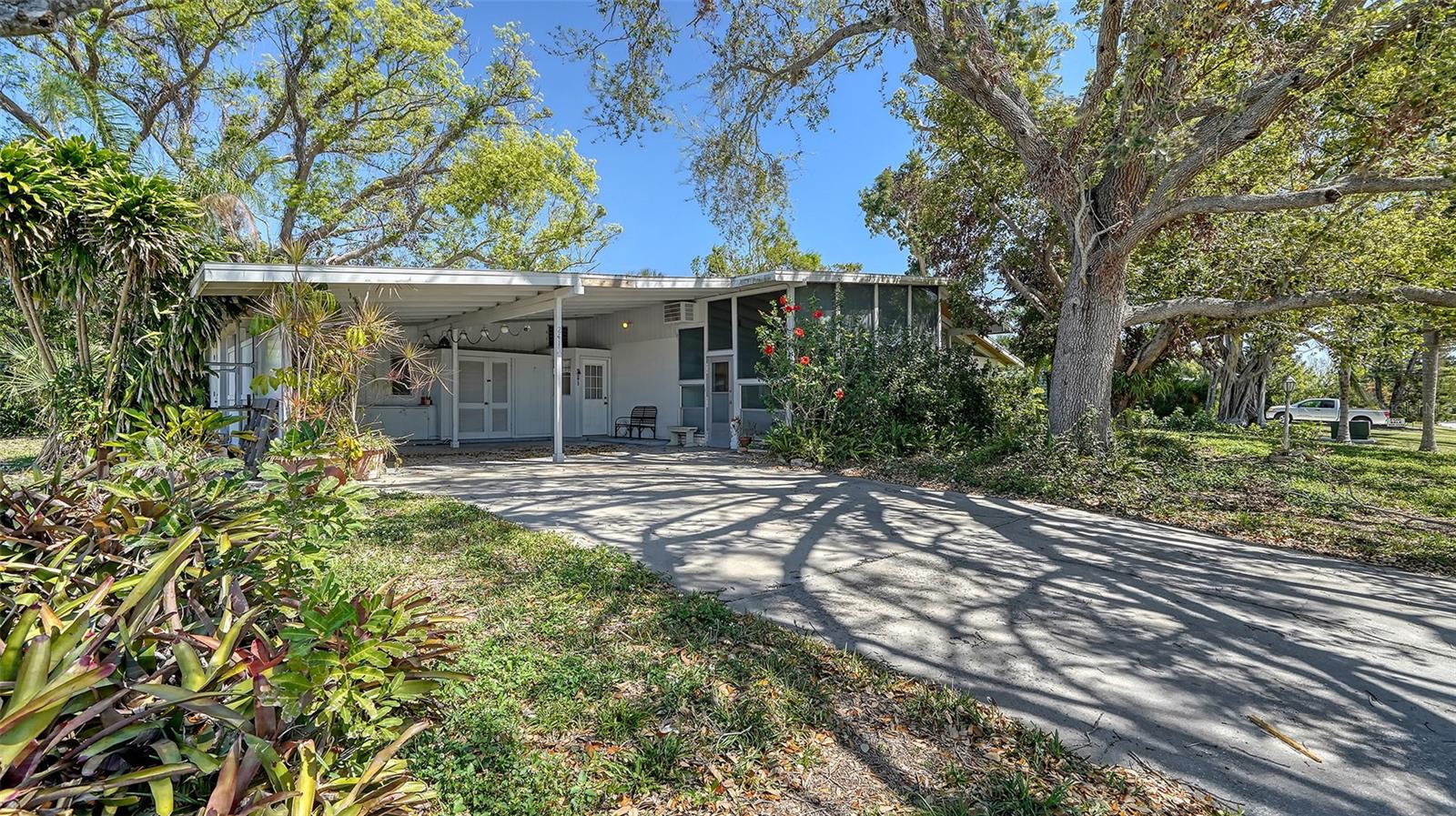 2415 GOLDENROD ST, SARASOTA, FL, 34239
