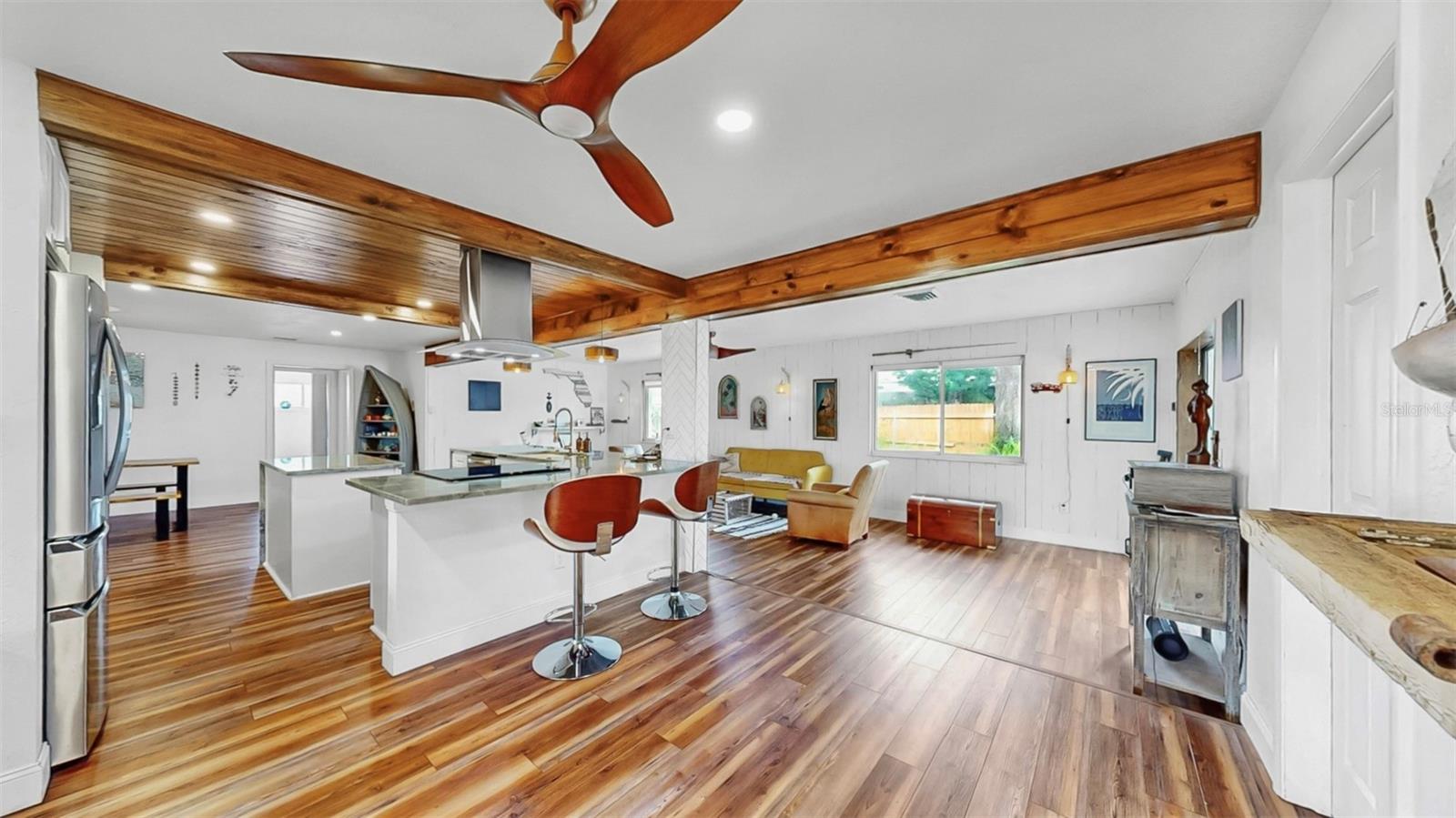 TB8360584 Property Photo