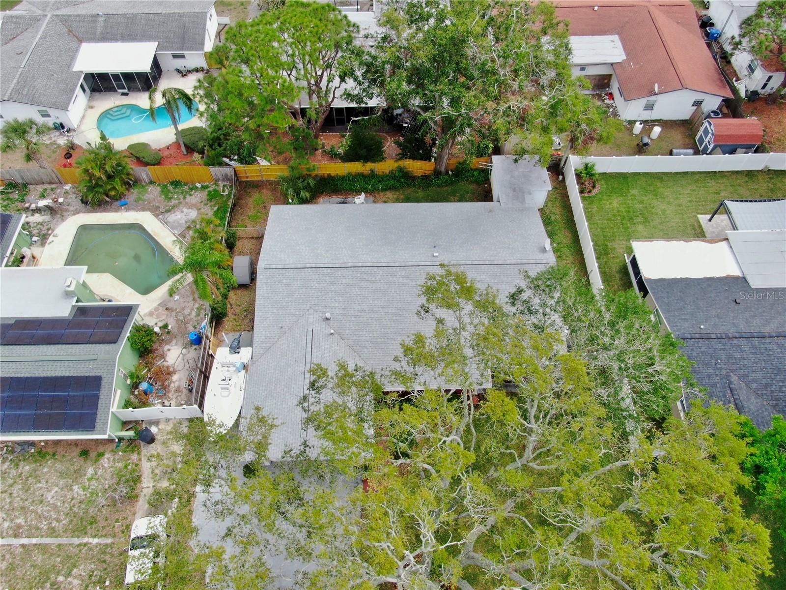 TB8360584 Property Photo