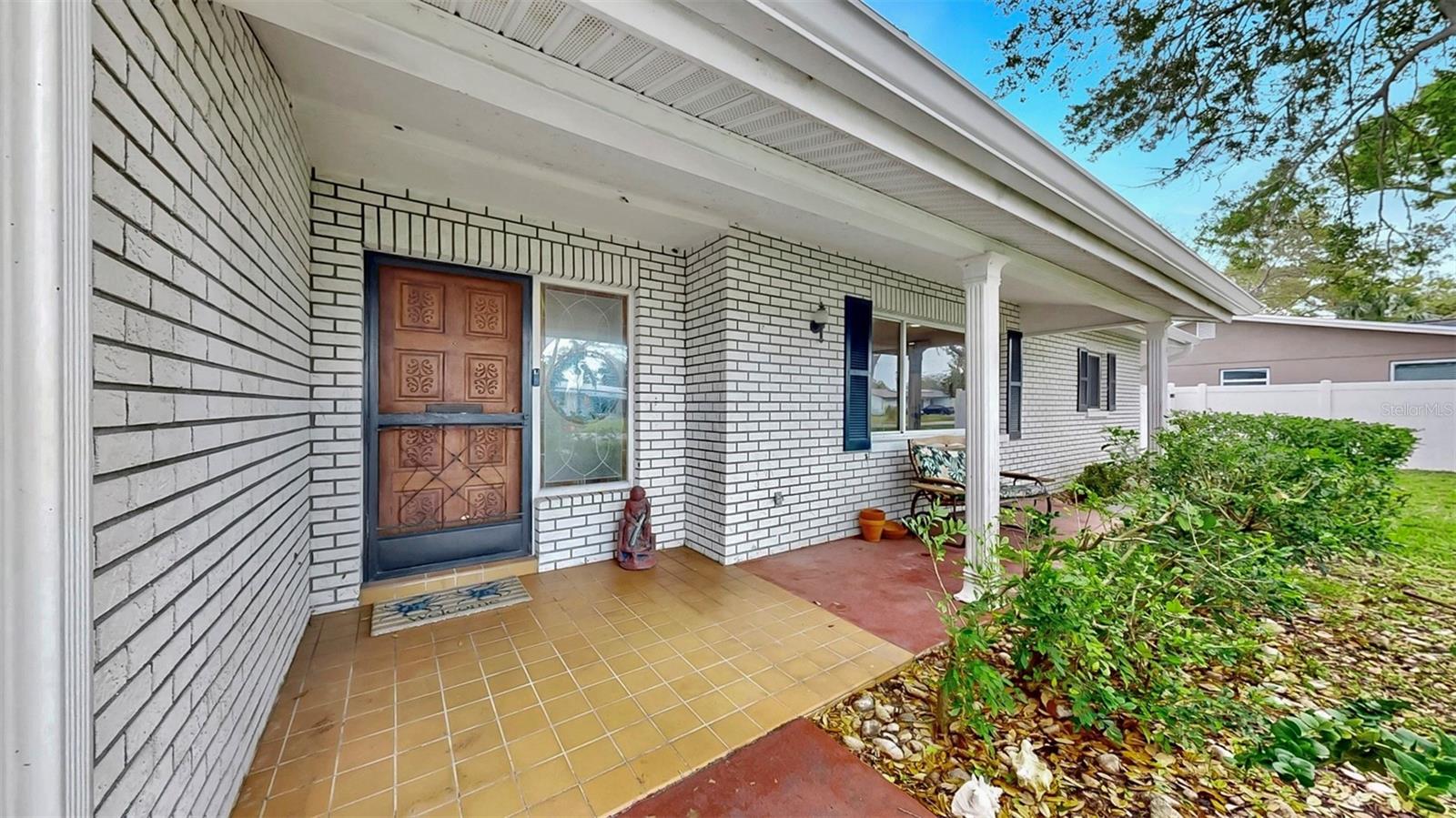 TB8360584 Property Photo