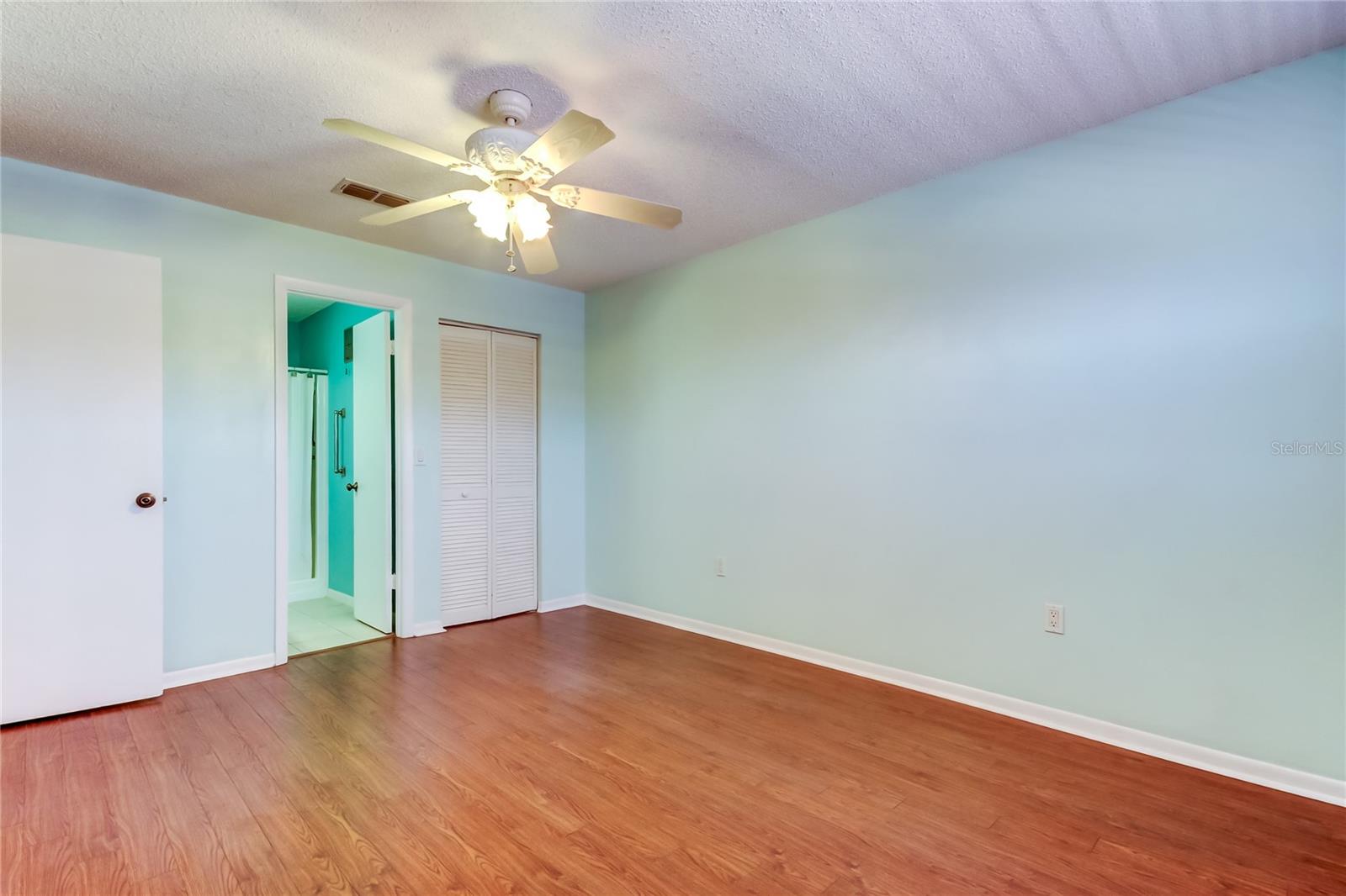 5603 80TH ST N #404, ST PETERSBURG, FL, 33709