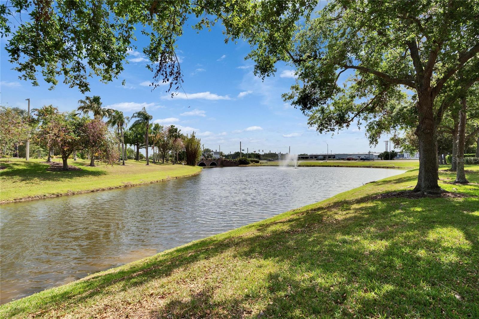 178 SHELL FALLS DR, APOLLO BEACH, FL, 33572