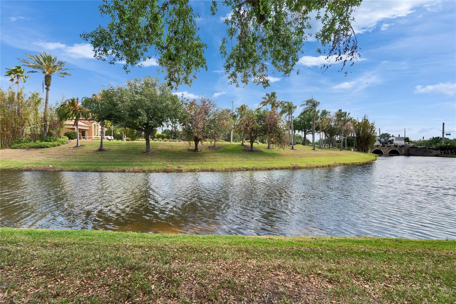 178 SHELL FALLS DR, APOLLO BEACH, FL, 33572