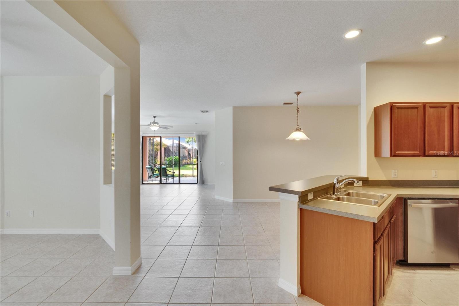 178 SHELL FALLS DR, APOLLO BEACH, FL, 33572