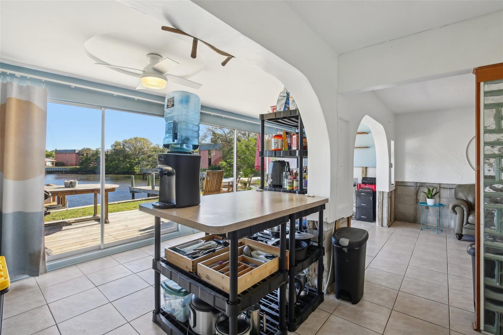 609 WESTWINDS DR #4, PALM HARBOR, FL, 34683