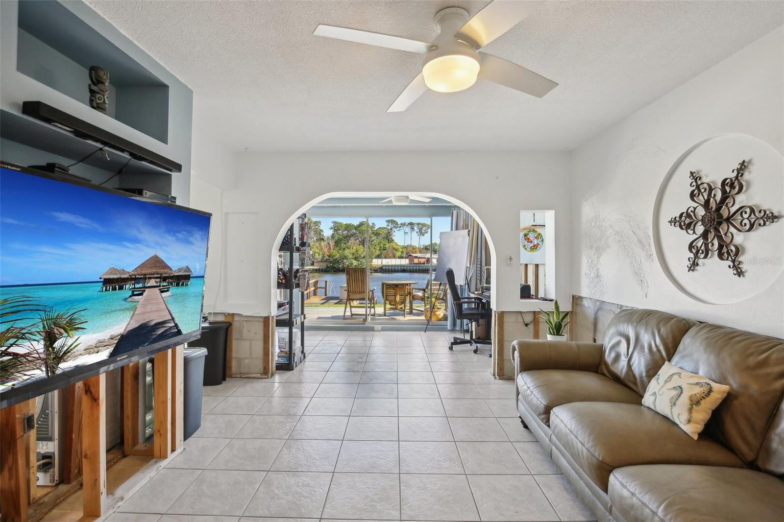609 WESTWINDS DR #4, PALM HARBOR, FL, 34683