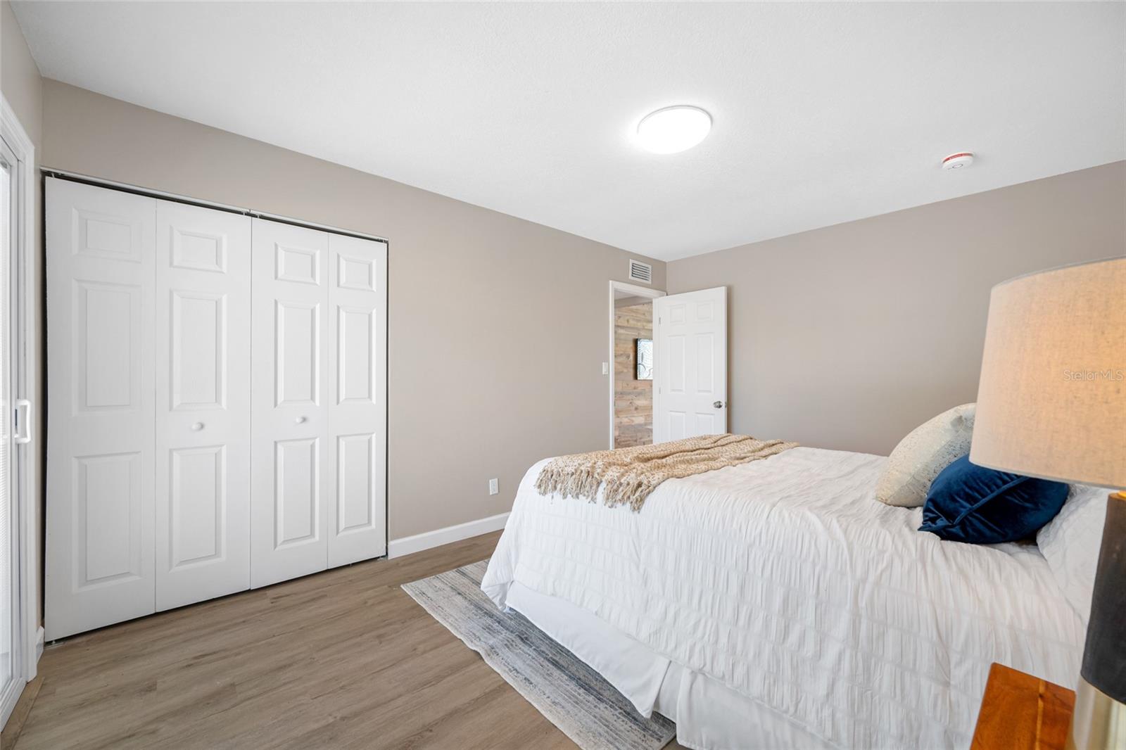 217 EMERALD LN, LARGO, FL, 33771