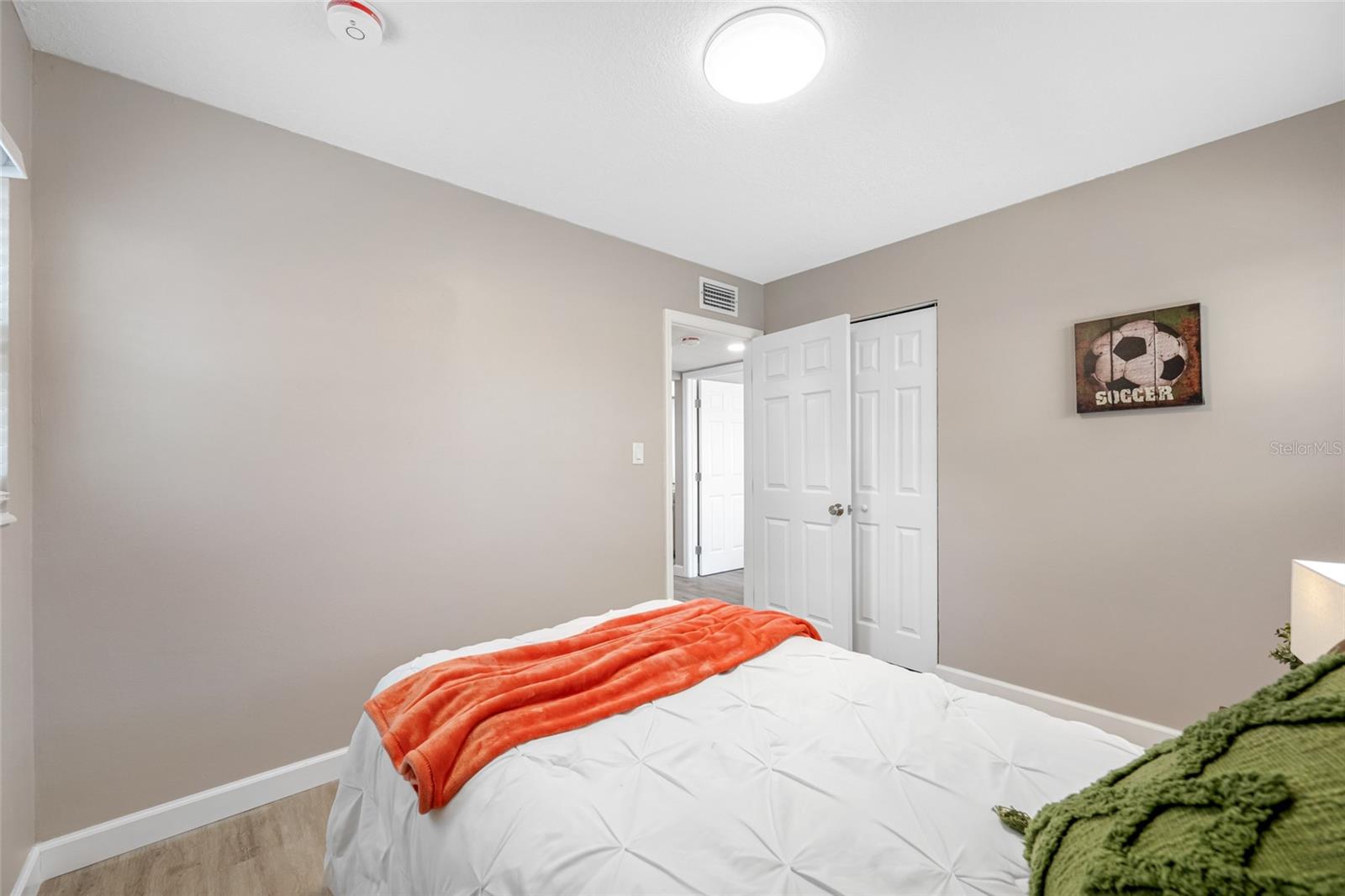 217 EMERALD LN, LARGO, FL, 33771