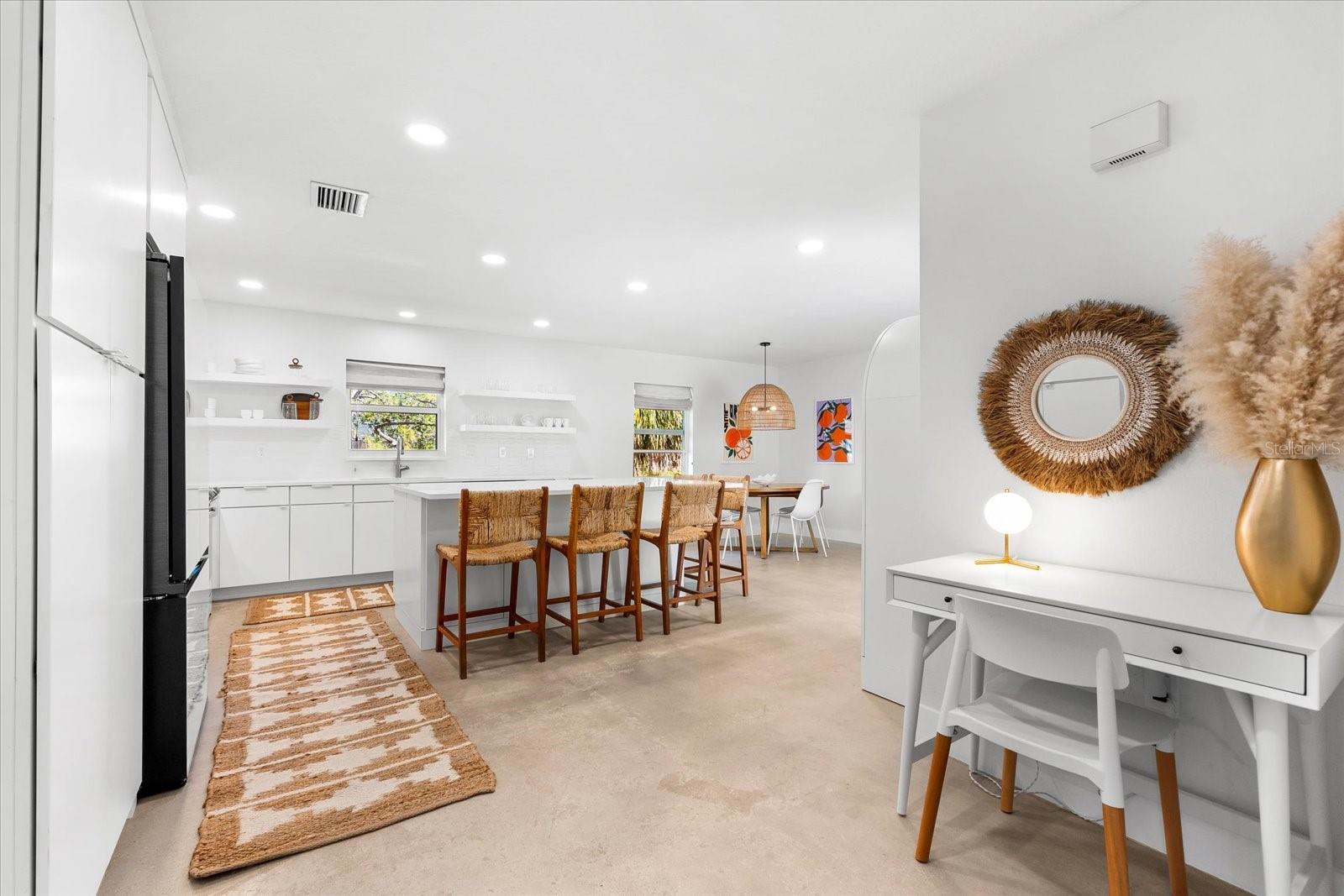 1785 BAYSHORE DR, ENGLEWOOD, FL, 34223