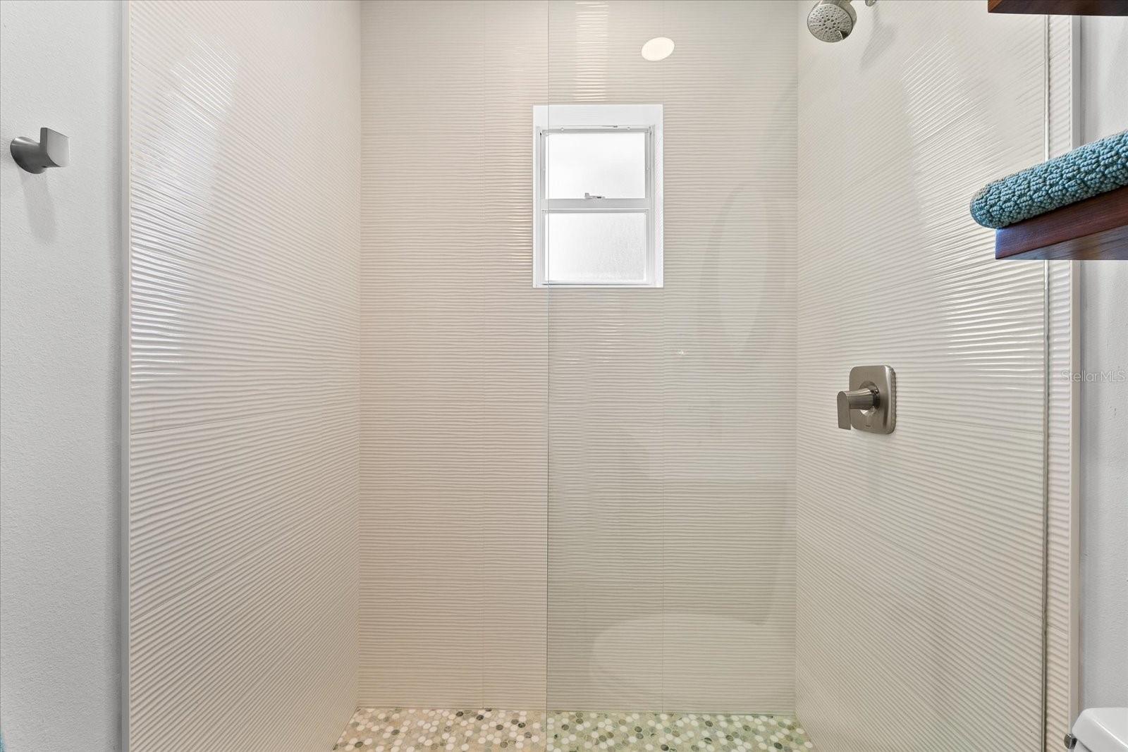 1785 BAYSHORE DR, ENGLEWOOD, FL, 34223