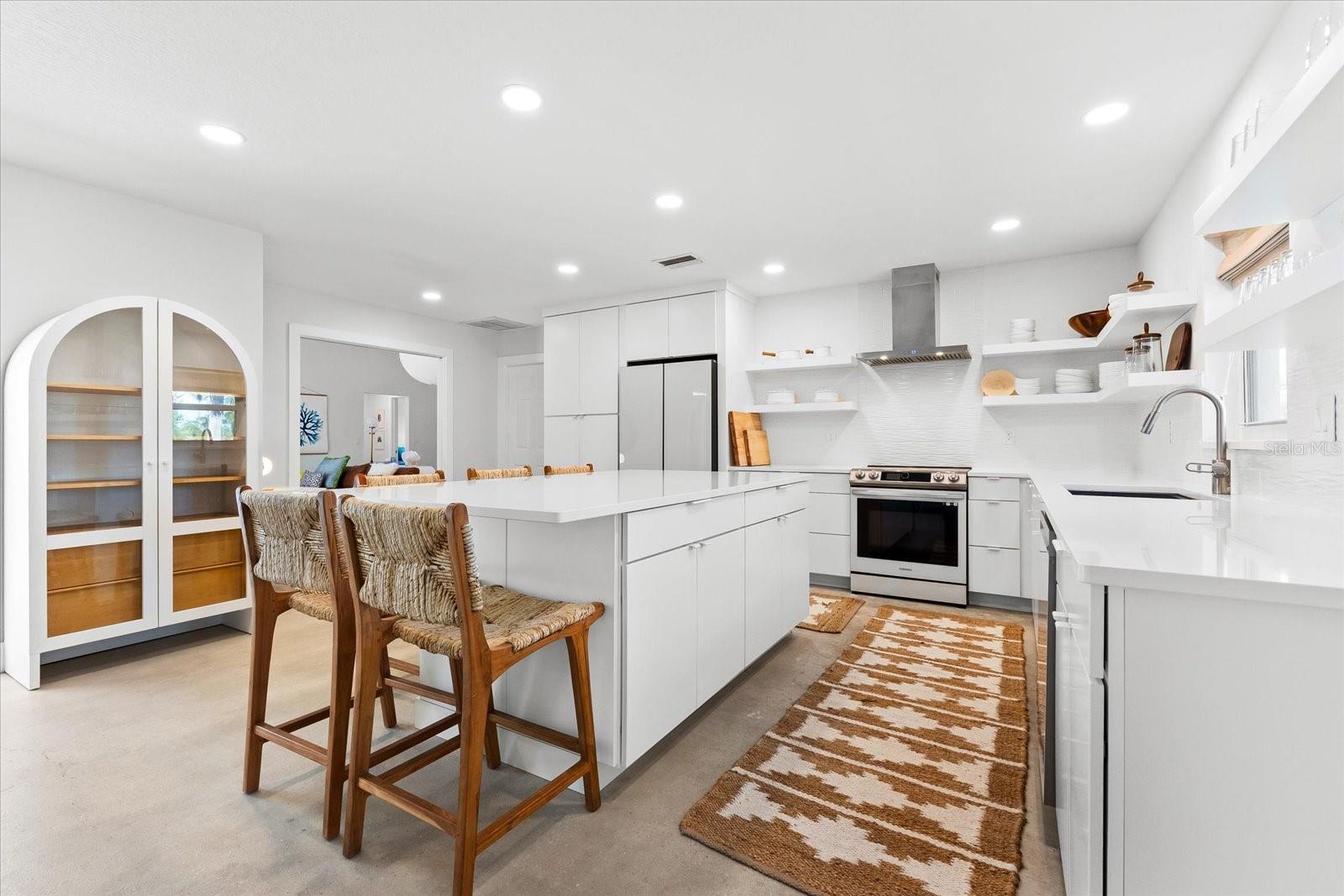 1785 BAYSHORE DR, ENGLEWOOD, FL, 34223