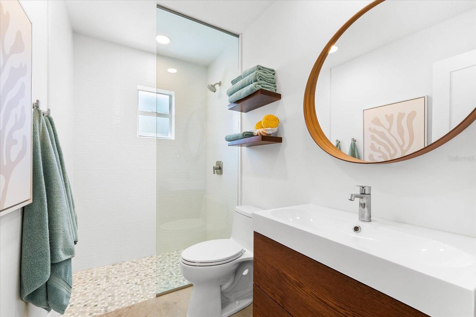 1785 BAYSHORE DR, ENGLEWOOD, FL, 34223