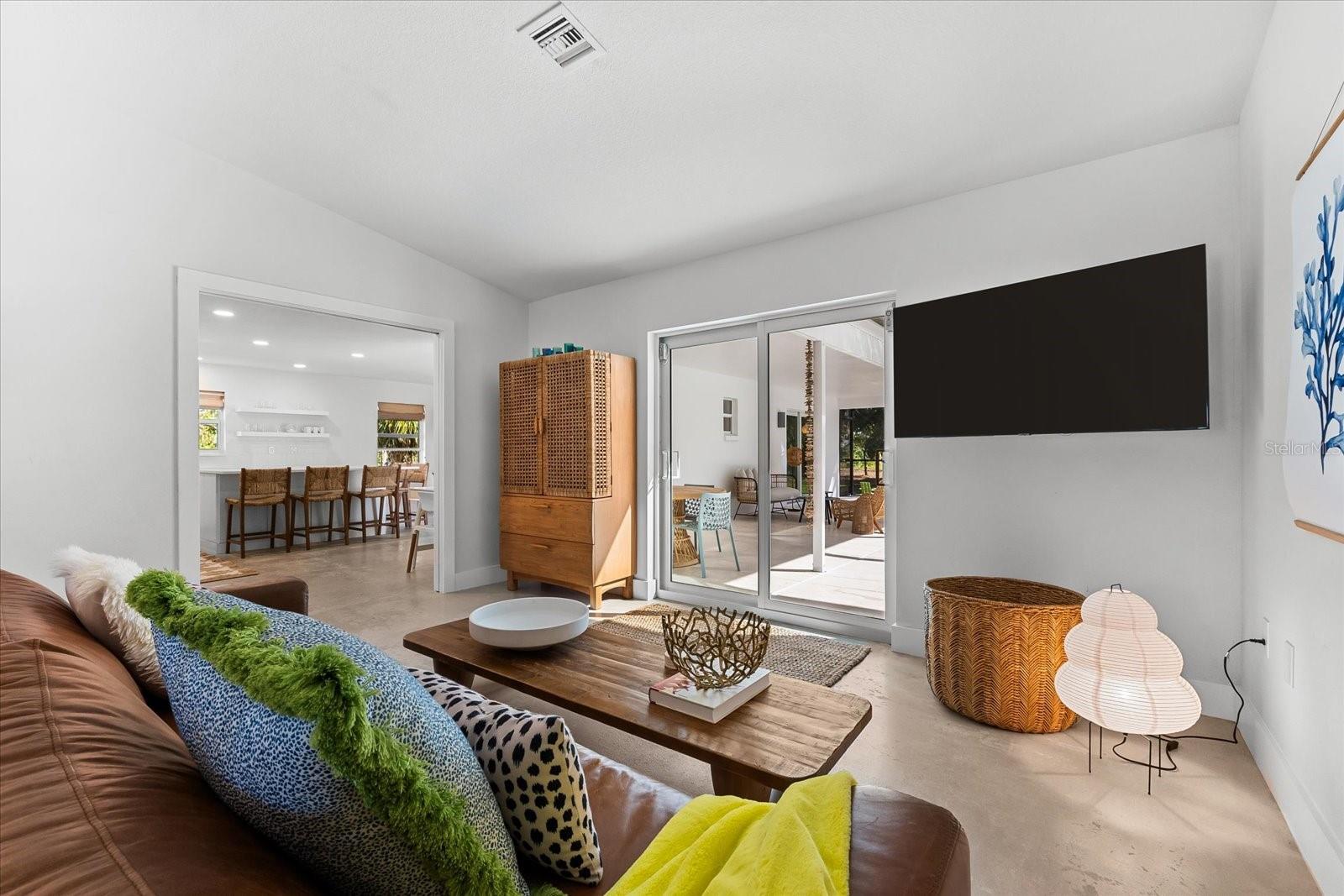 1785 BAYSHORE DR, ENGLEWOOD, FL, 34223