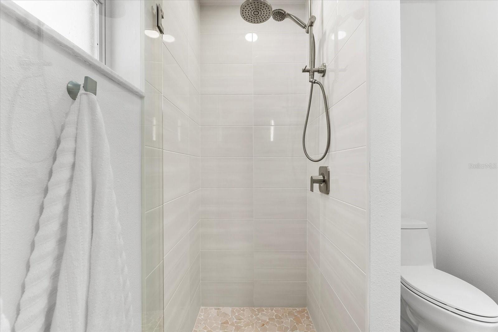 1785 BAYSHORE DR, ENGLEWOOD, FL, 34223