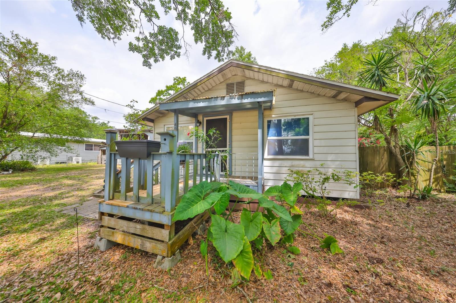 403 SKYWOOD DR, VALRICO, FL, 33594