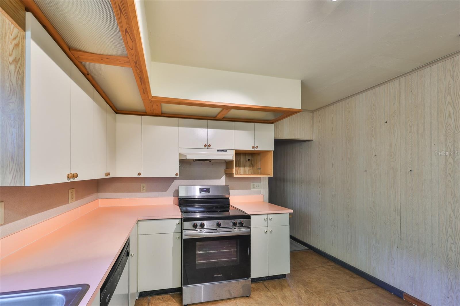 403 SKYWOOD DR, VALRICO, FL, 33594