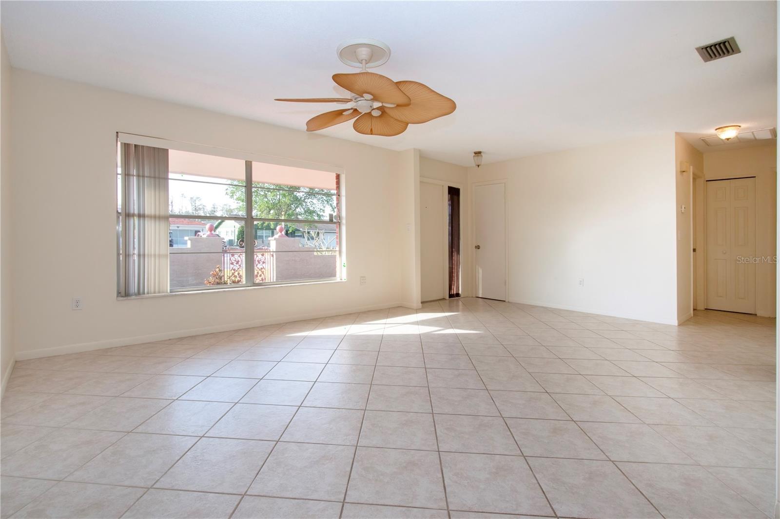 1730 W DEL WEBB BLVD, SUN CITY CENTER, FL, 33573