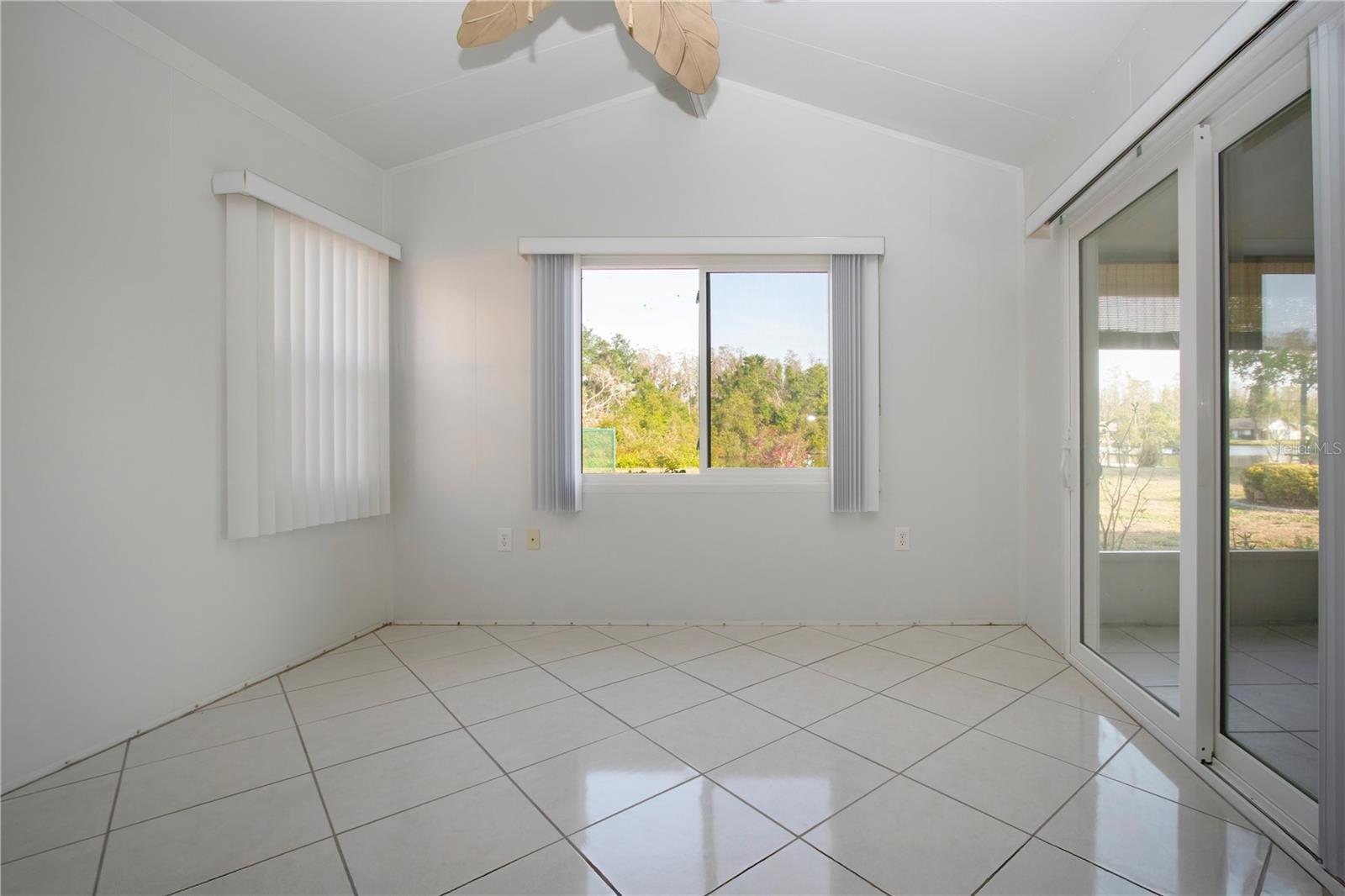 1730 W DEL WEBB BLVD, SUN CITY CENTER, FL, 33573