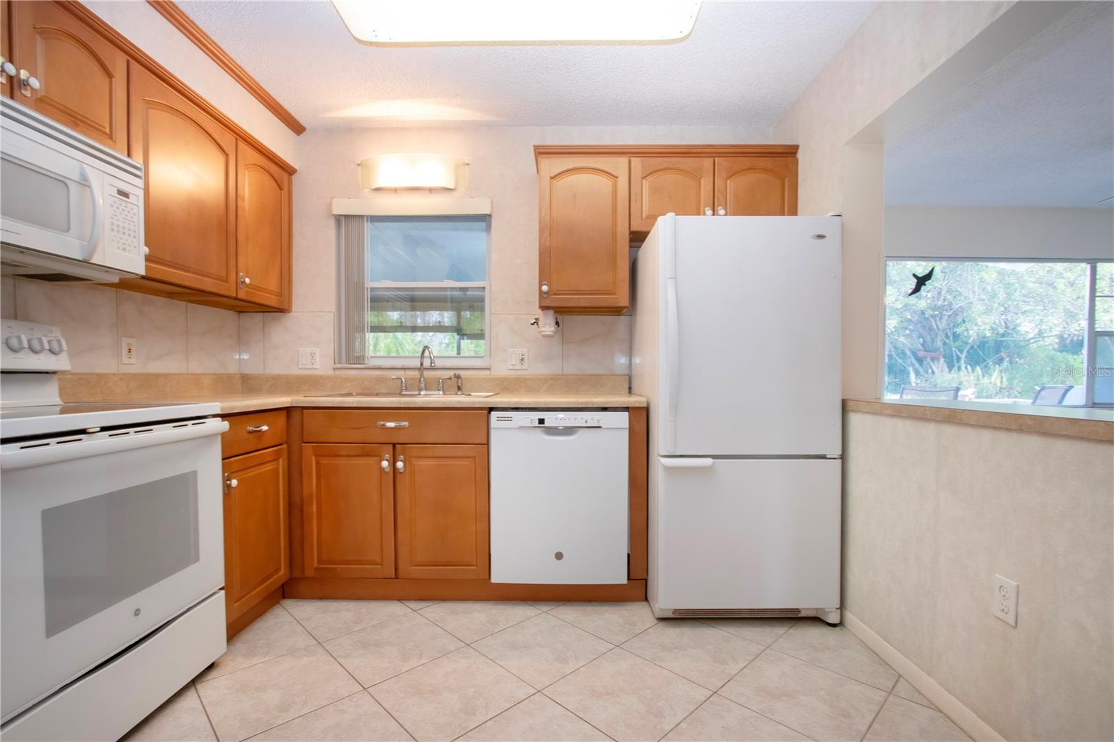 1730 W DEL WEBB BLVD, SUN CITY CENTER, FL, 33573