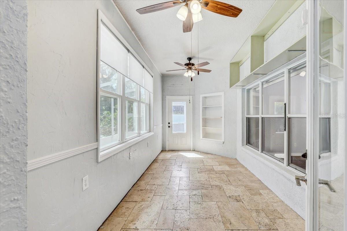 Florida room/sewing room/kids play room, etc