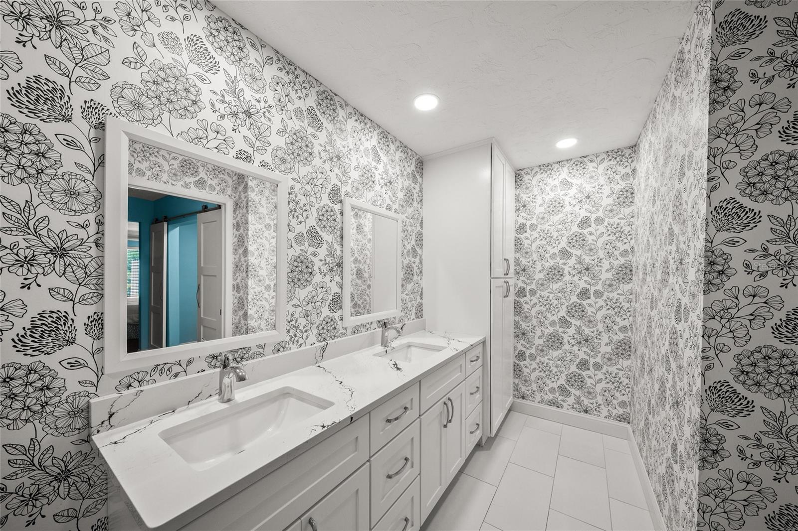 4543 FOREST WOOD TRL #33, SARASOTA, FL, 34241