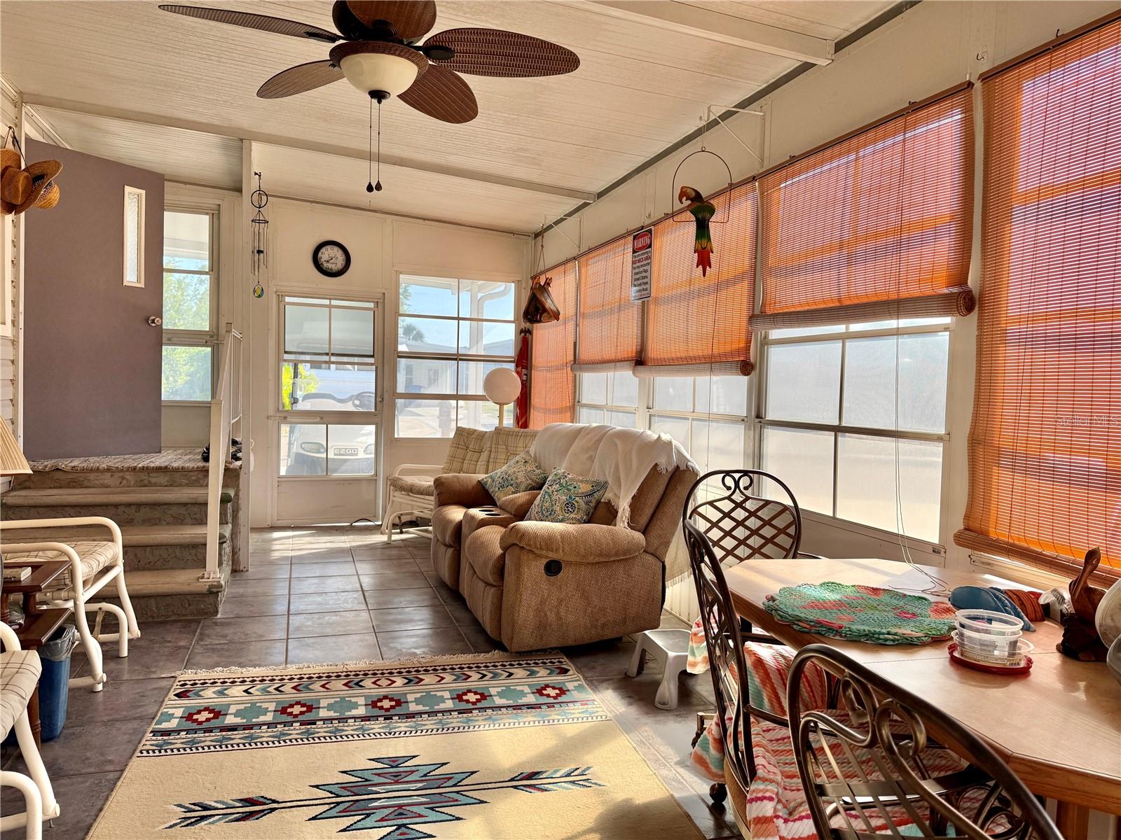 116 W SAINT ANNES CIR, APOLLO BEACH, FL, 33572
