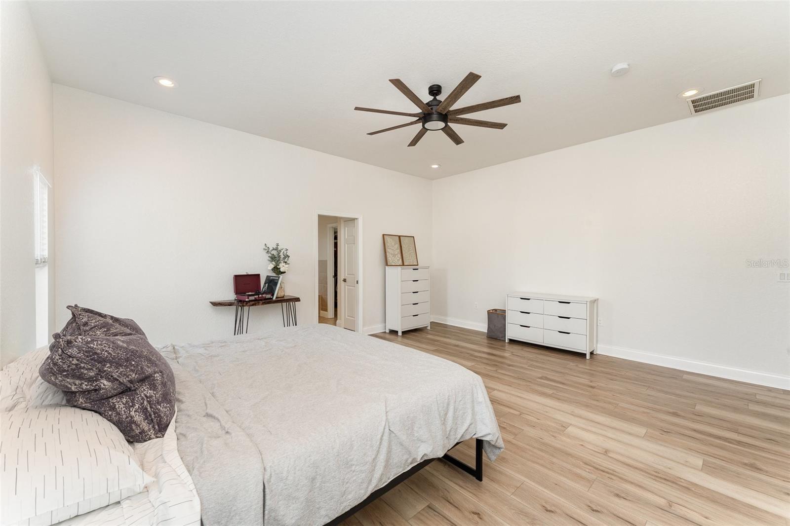 5820 E JOHNSON AVE, HAINES CITY, FL, 33844