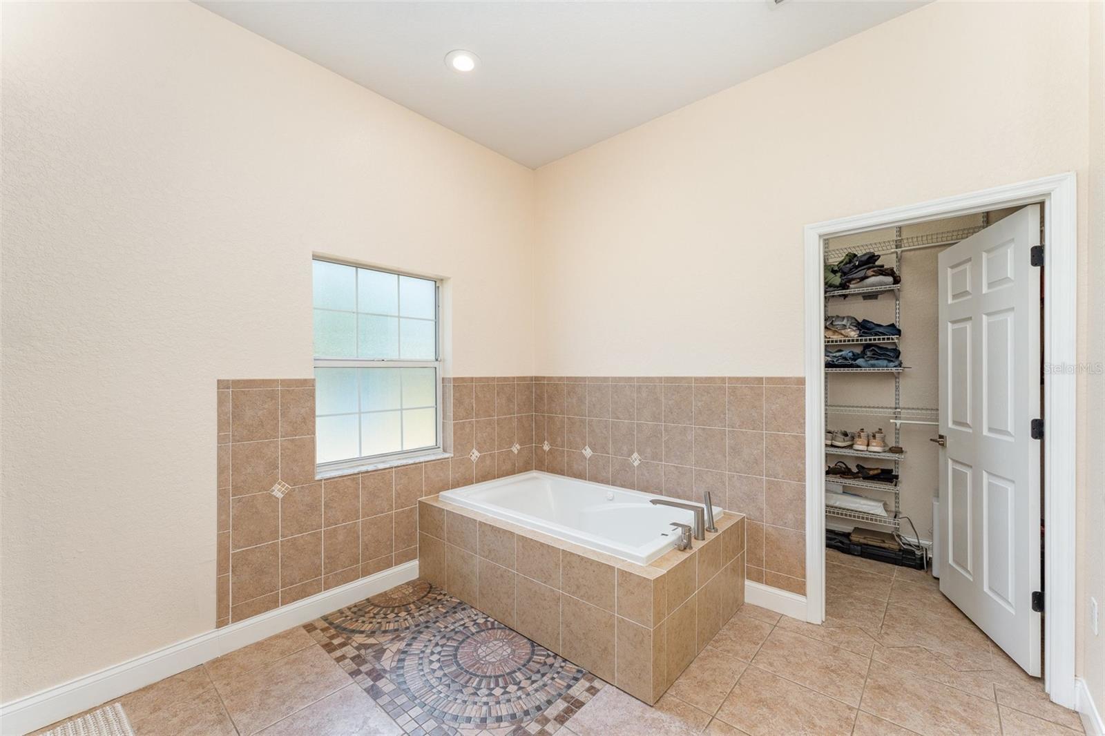 5820 E JOHNSON AVE, HAINES CITY, FL, 33844