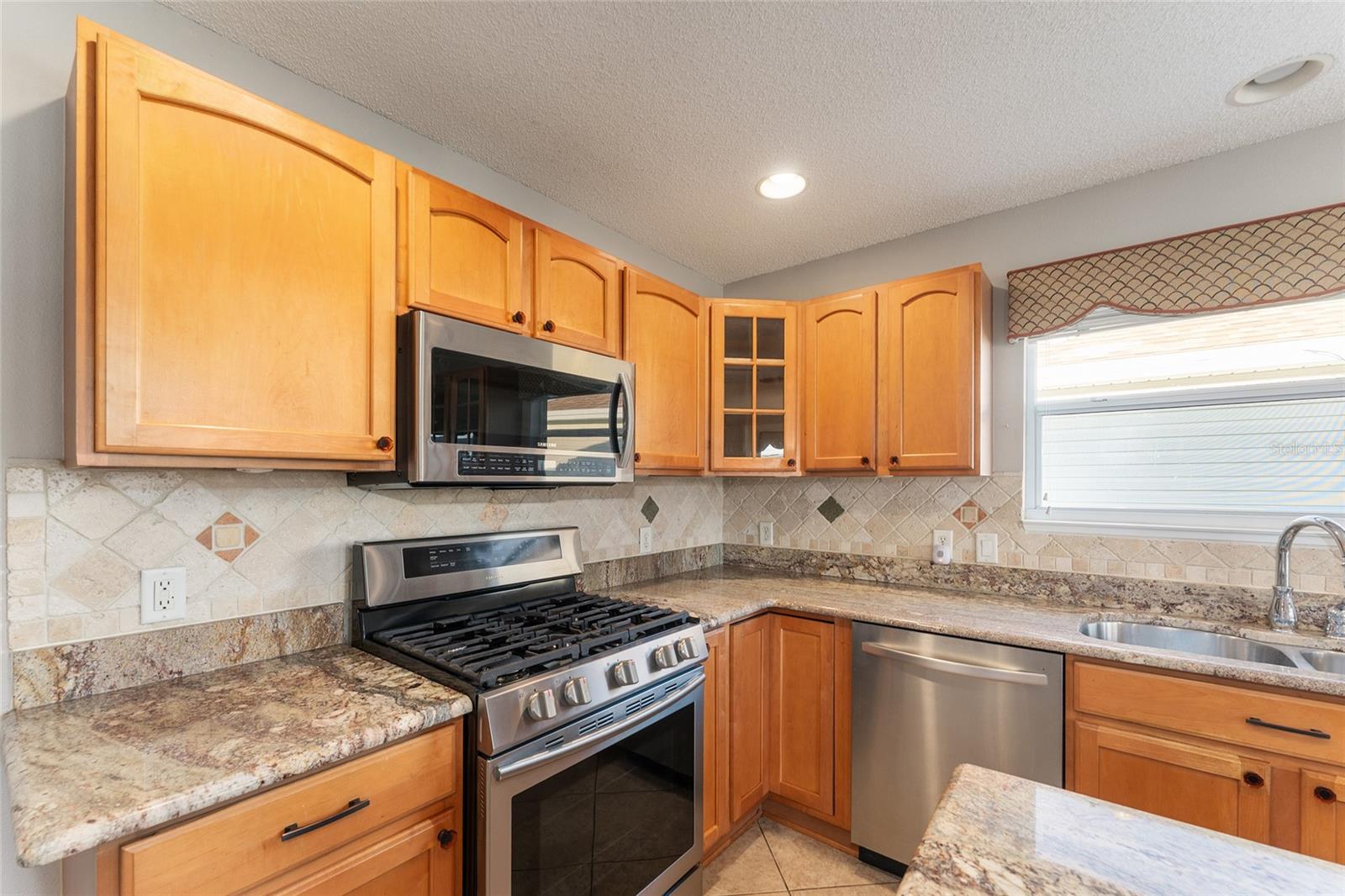 1957 ARDMORE WAY, THE VILLAGES, FL, 32162
