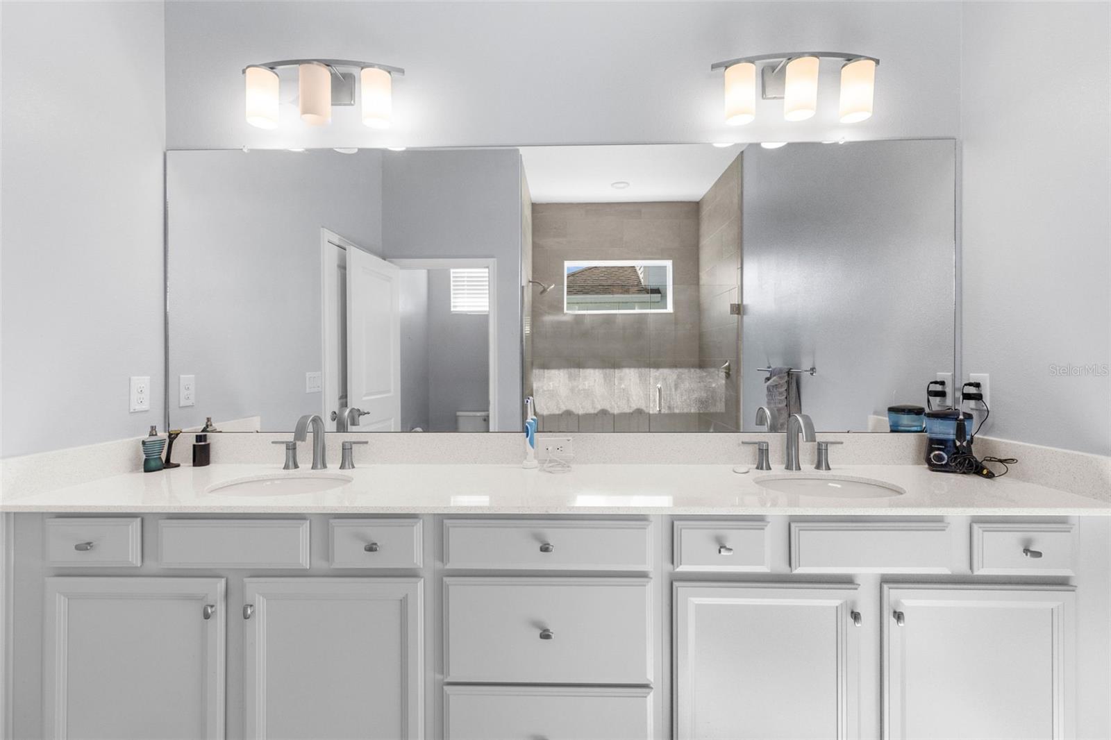 318 BLACKROCK LN, APOLLO BEACH, FL, 33572