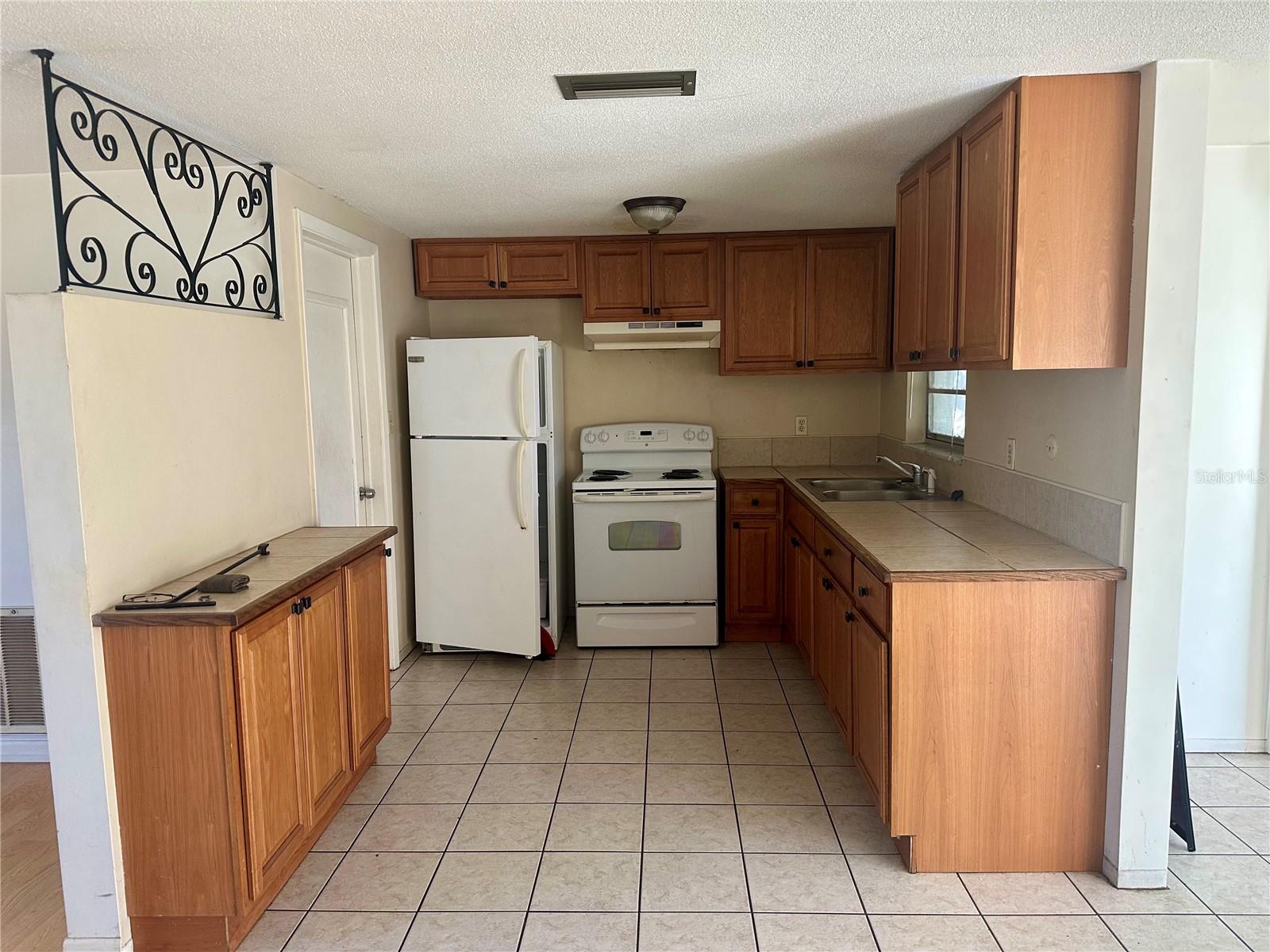 7608 BOUGENVILLE DR, PORT RICHEY, FL, 34668