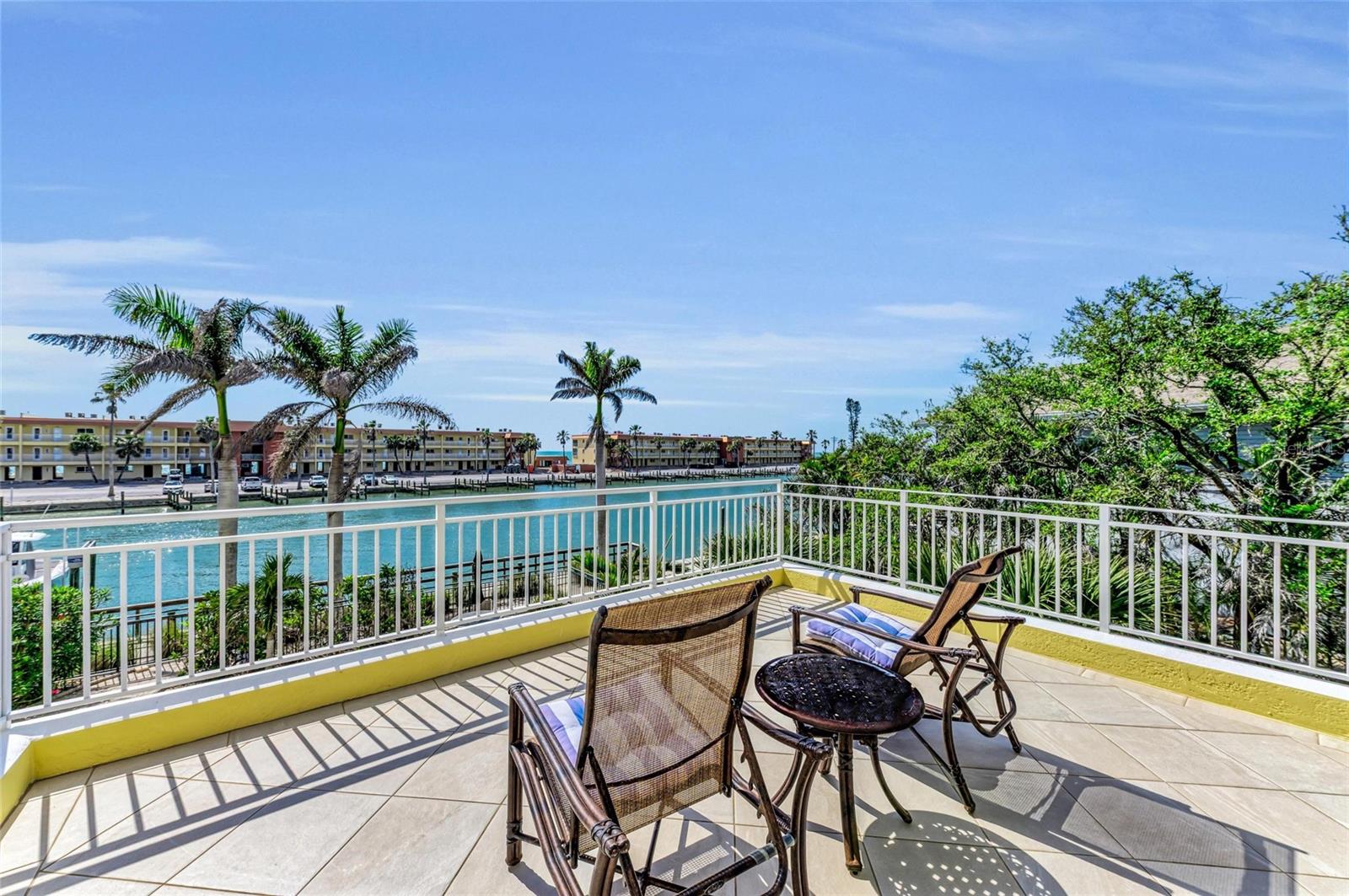 9122 MIDNIGHT PASS RD #24, SARASOTA, FL, 34242