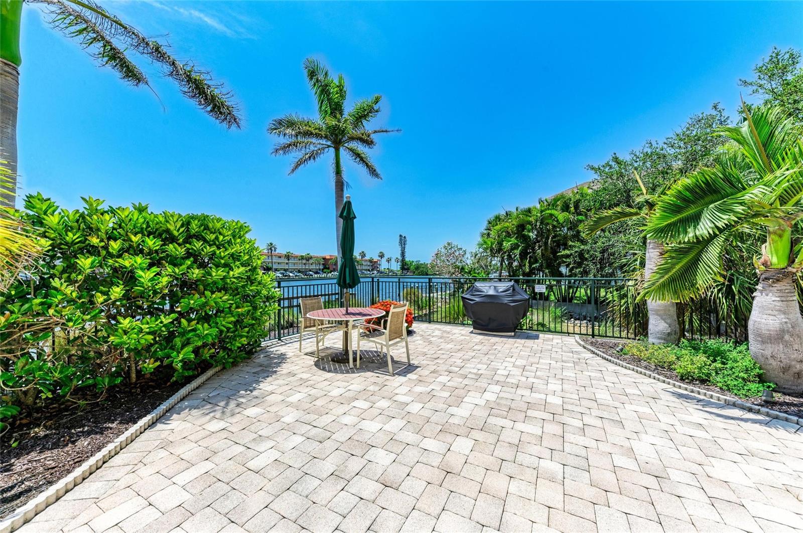 9122 MIDNIGHT PASS RD #24, SARASOTA, FL, 34242