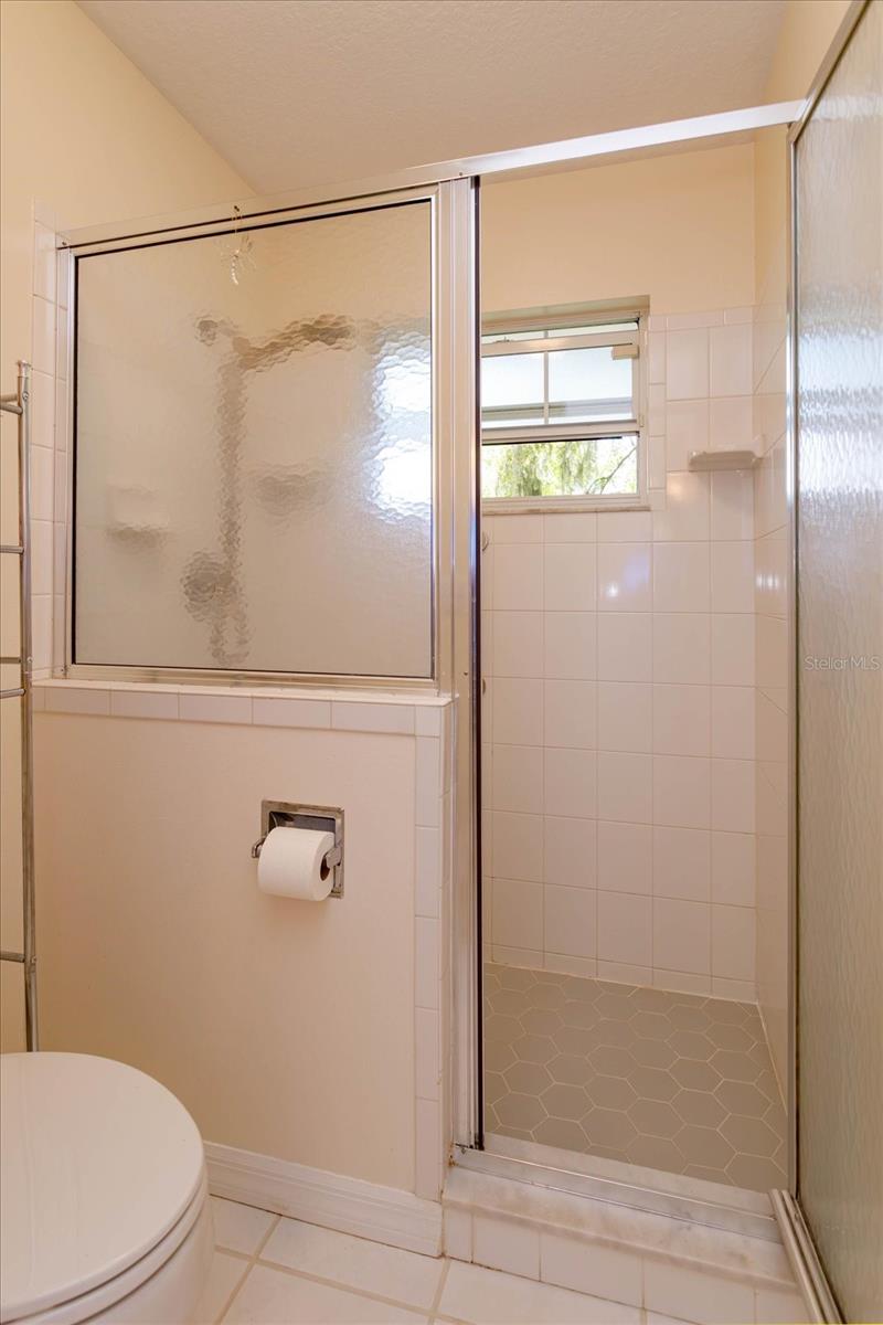 2930 WESTGATE DR, EUSTIS, FL, 32726