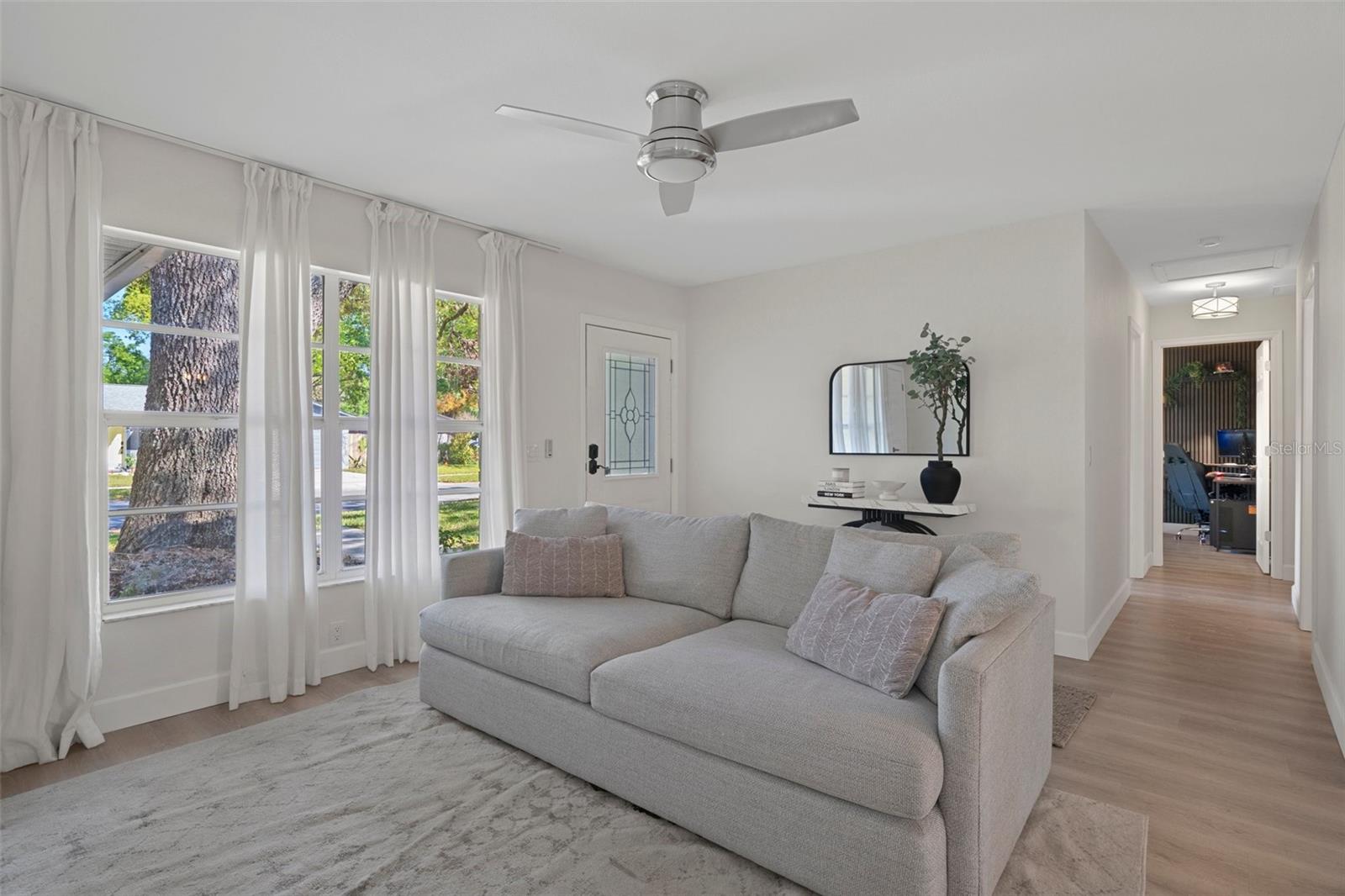 1120 WESTWOOD DR, LUTZ, FL, 33549