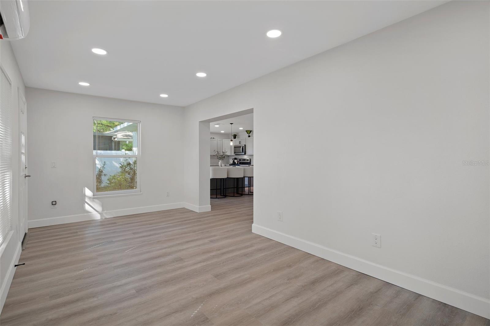 1120 WESTWOOD DR, LUTZ, FL, 33549