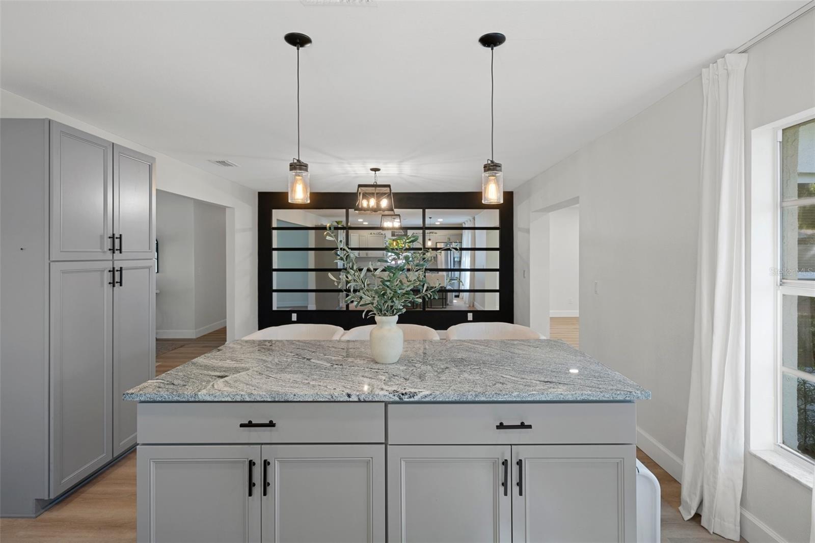 1120 WESTWOOD DR, LUTZ, FL, 33549