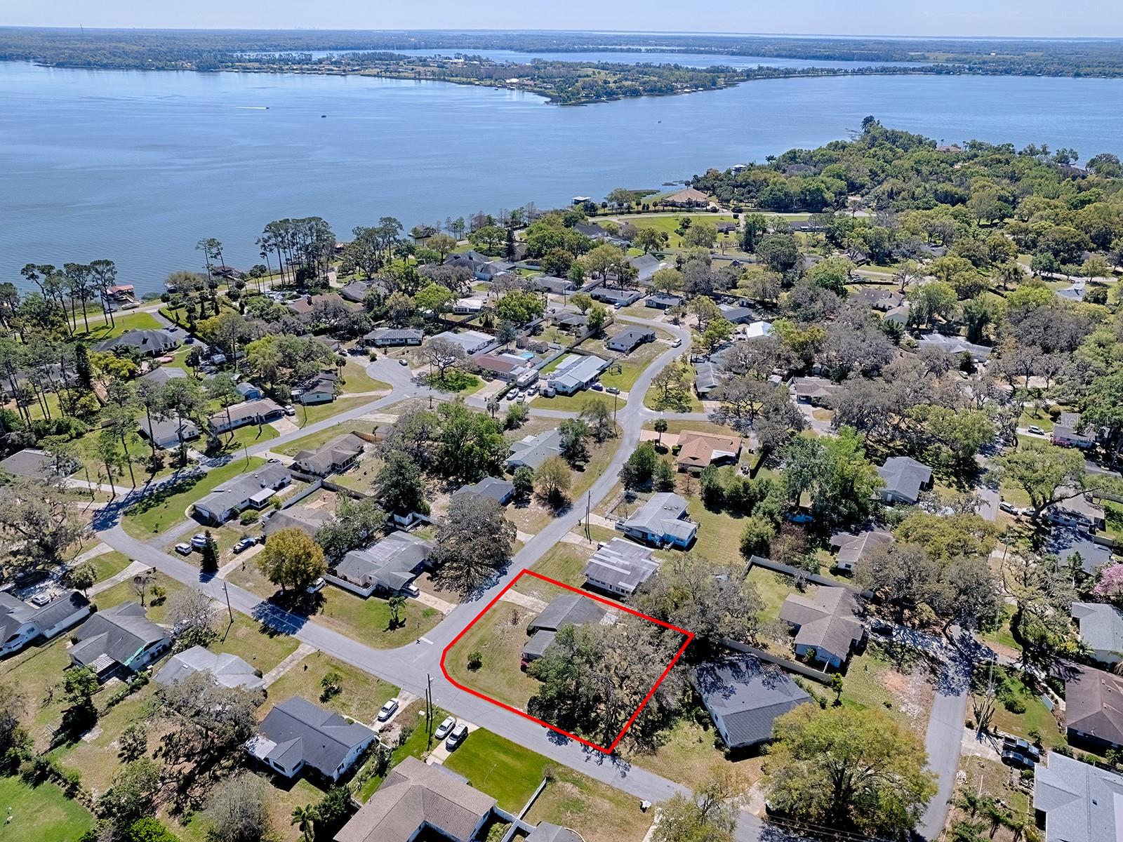 481 BELLE AYRE DR, MOUNT DORA, FL, 32757