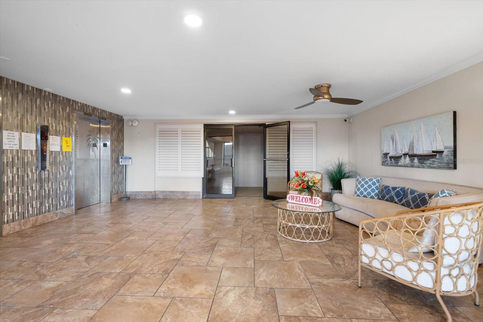 5200 BRITTANY DR S #1503, ST PETERSBURG, FL, 33715