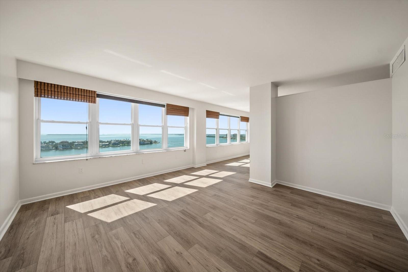 5200 BRITTANY DR S #1503, ST PETERSBURG, FL, 33715