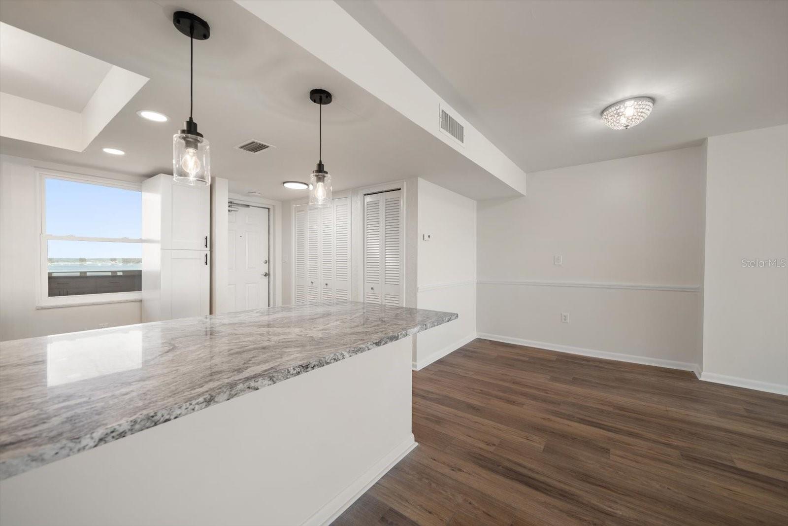 5200 BRITTANY DR S #1503, ST PETERSBURG, FL, 33715