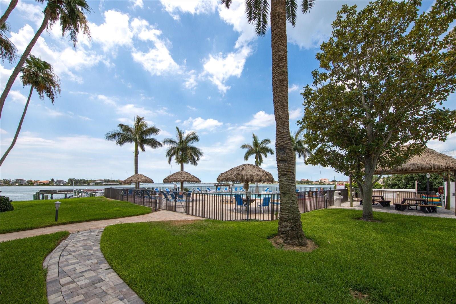 5200 BRITTANY DR S #1503, ST PETERSBURG, FL, 33715