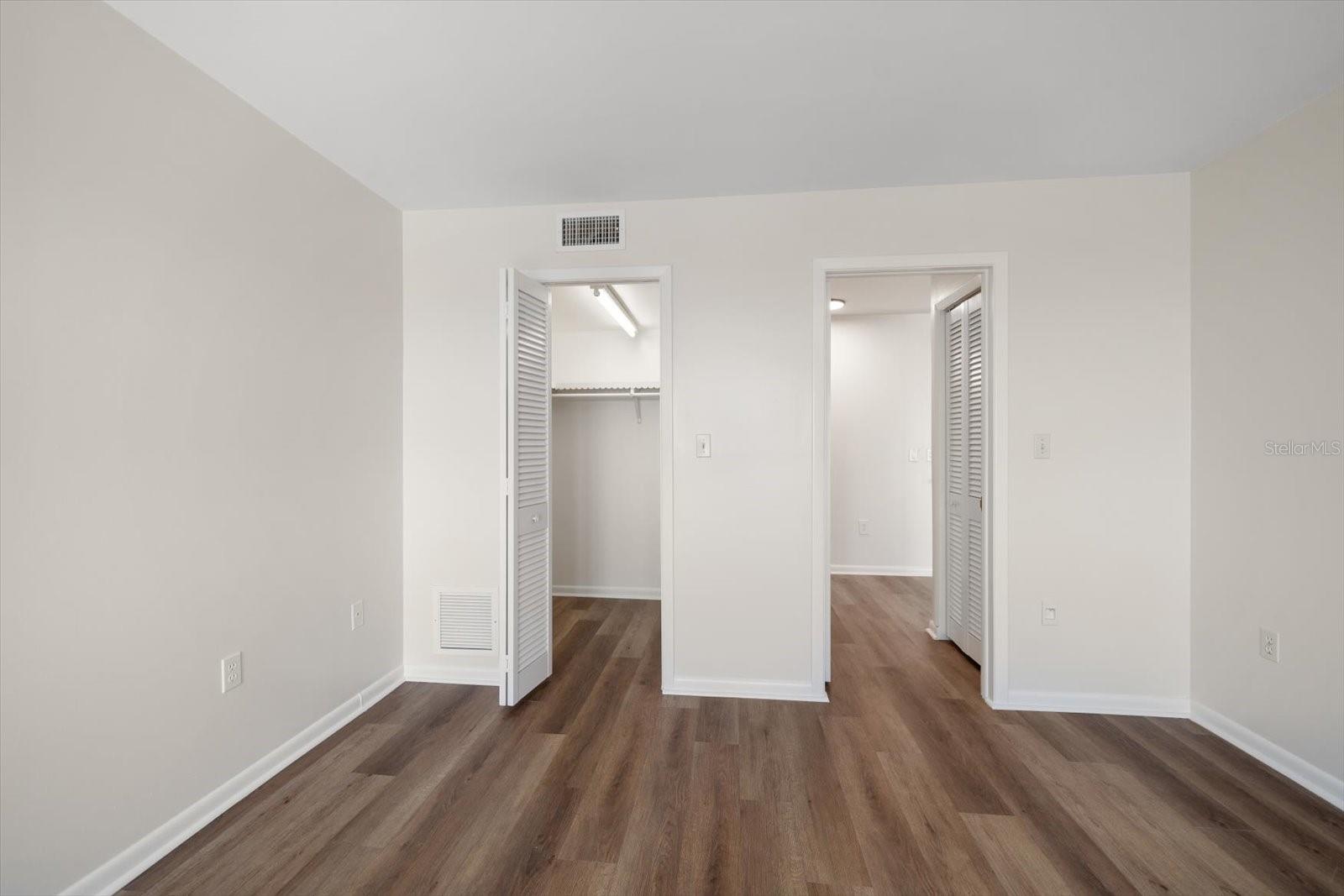 5200 BRITTANY DR S #1503, ST PETERSBURG, FL, 33715