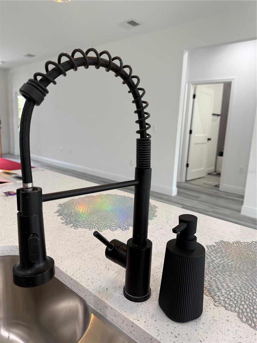 6371 SW 147 STREET RD, OCALA, FL, 34473