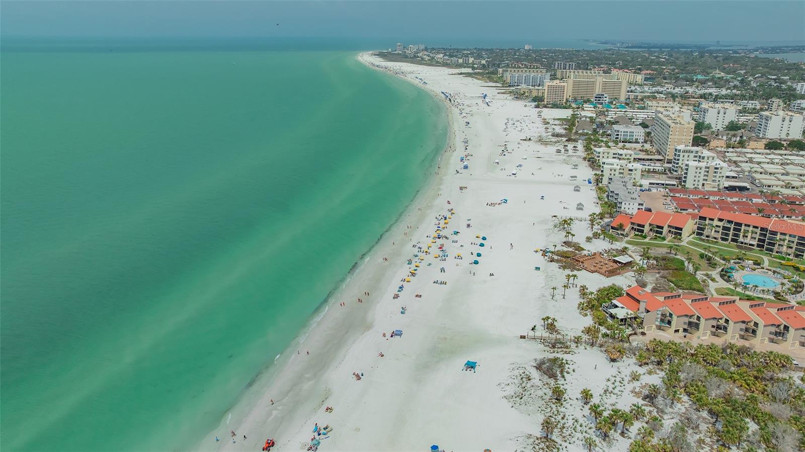 1250 N PORTOFINO DR #303, SARASOTA, FL, 34242