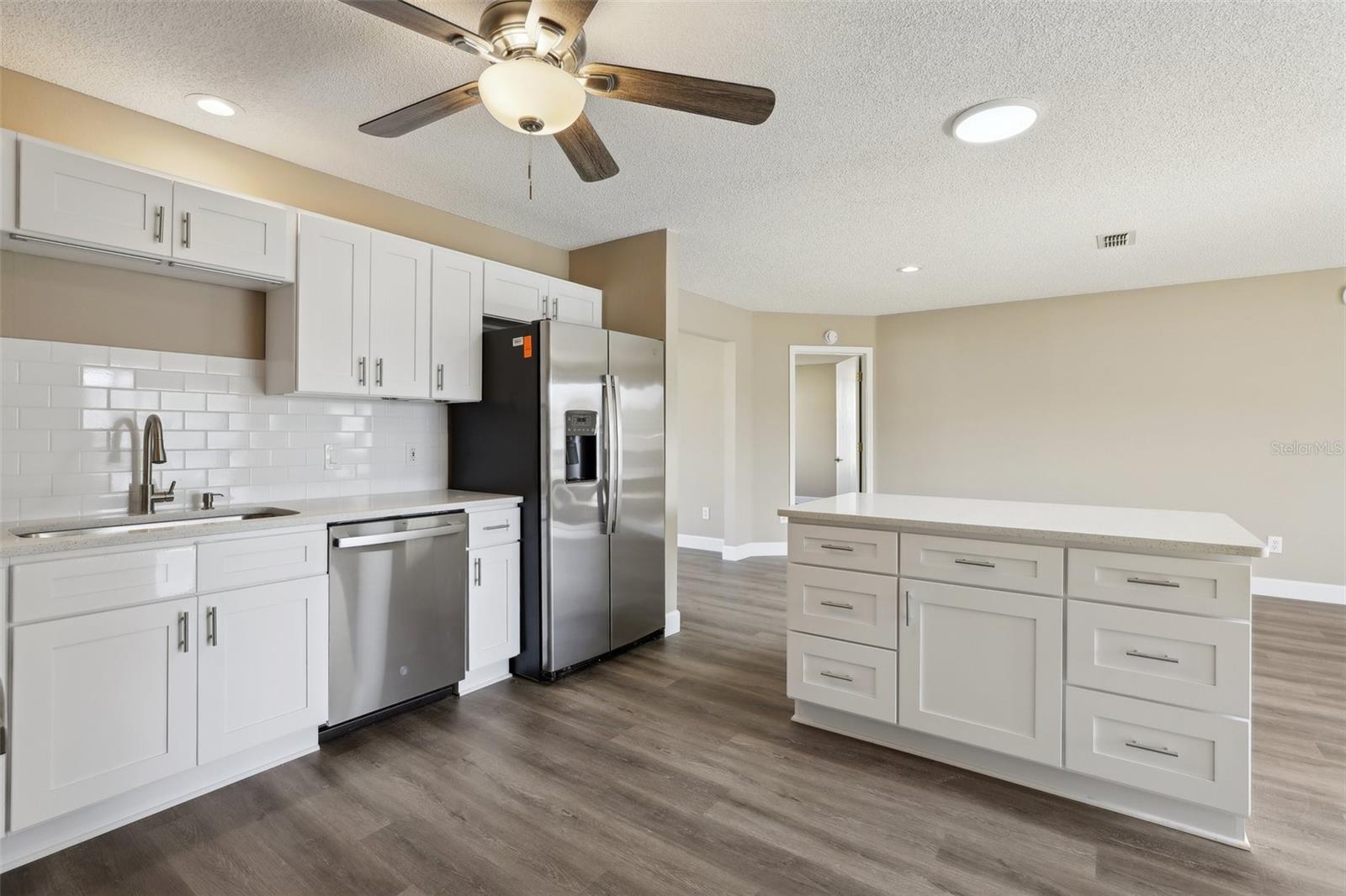 2609 PRIVADA DR, THE VILLAGES, FL, 32162