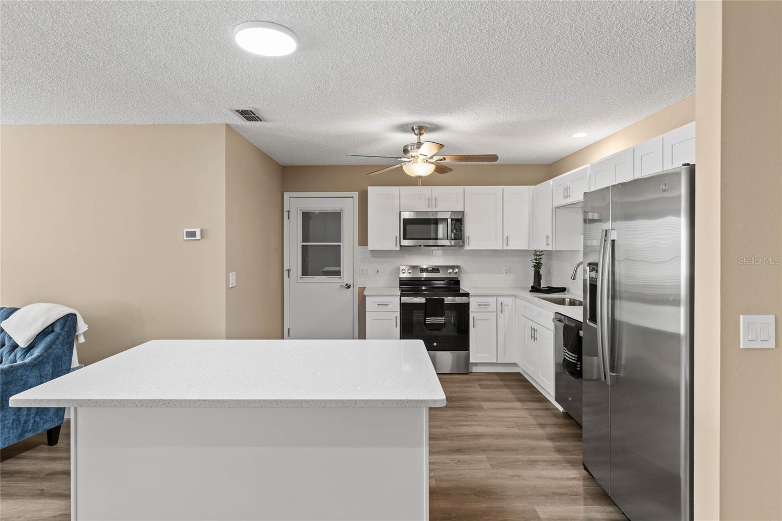 2609 PRIVADA DR, THE VILLAGES, FL, 32162